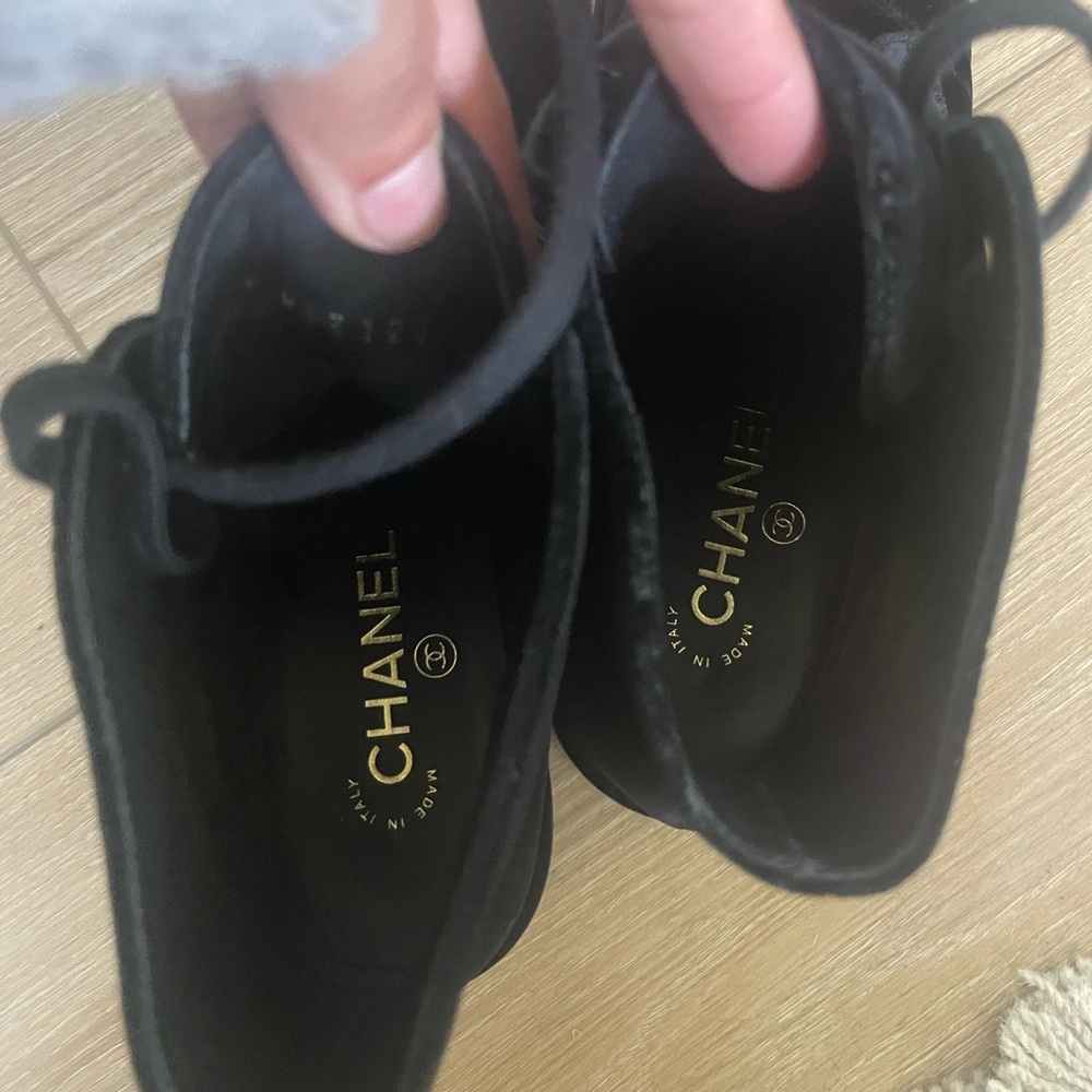 Chanel Women's Black Ankle Boots - Picture 5 of 7
